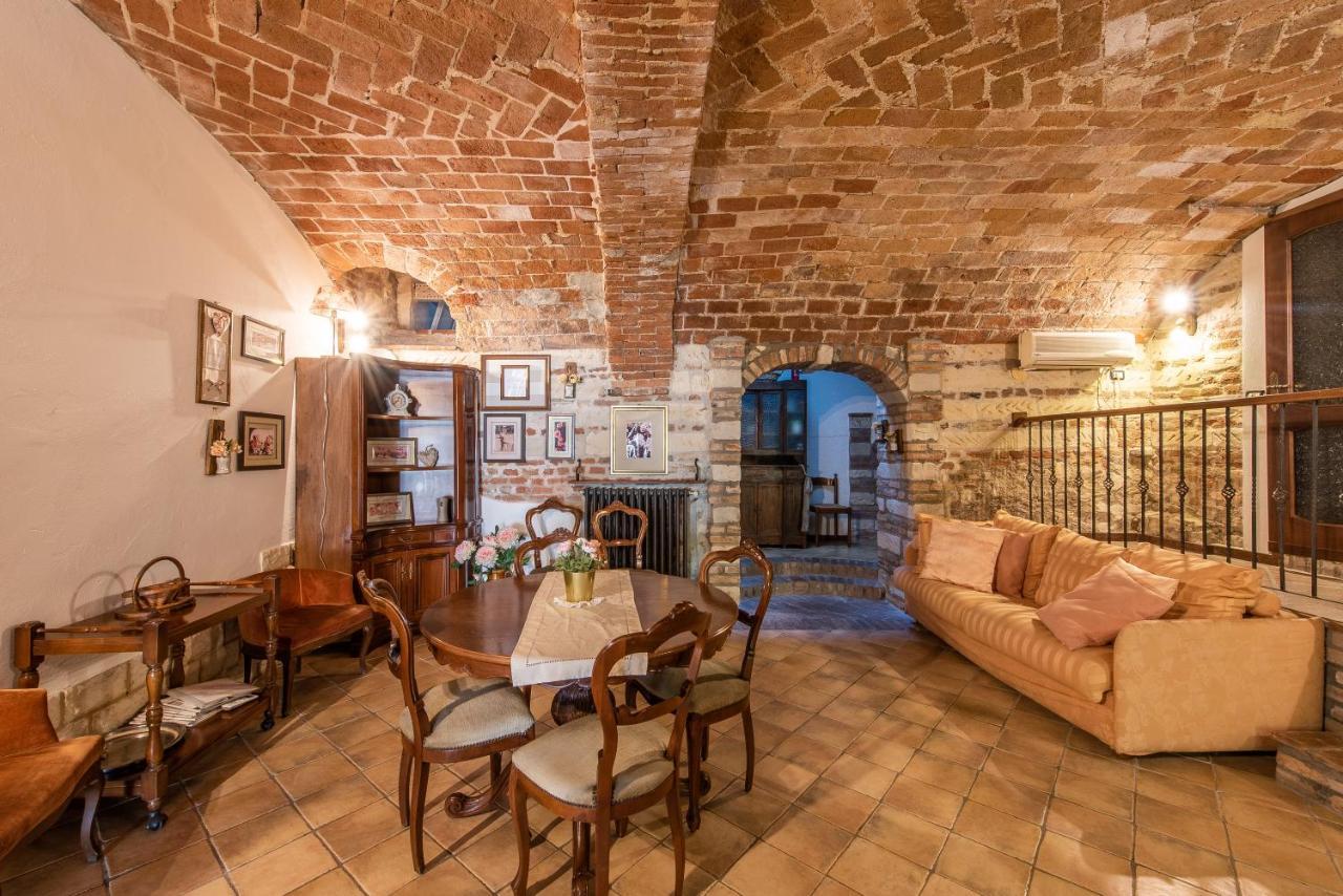 Apartamento Casa del Nebbiolo Camino Exterior foto